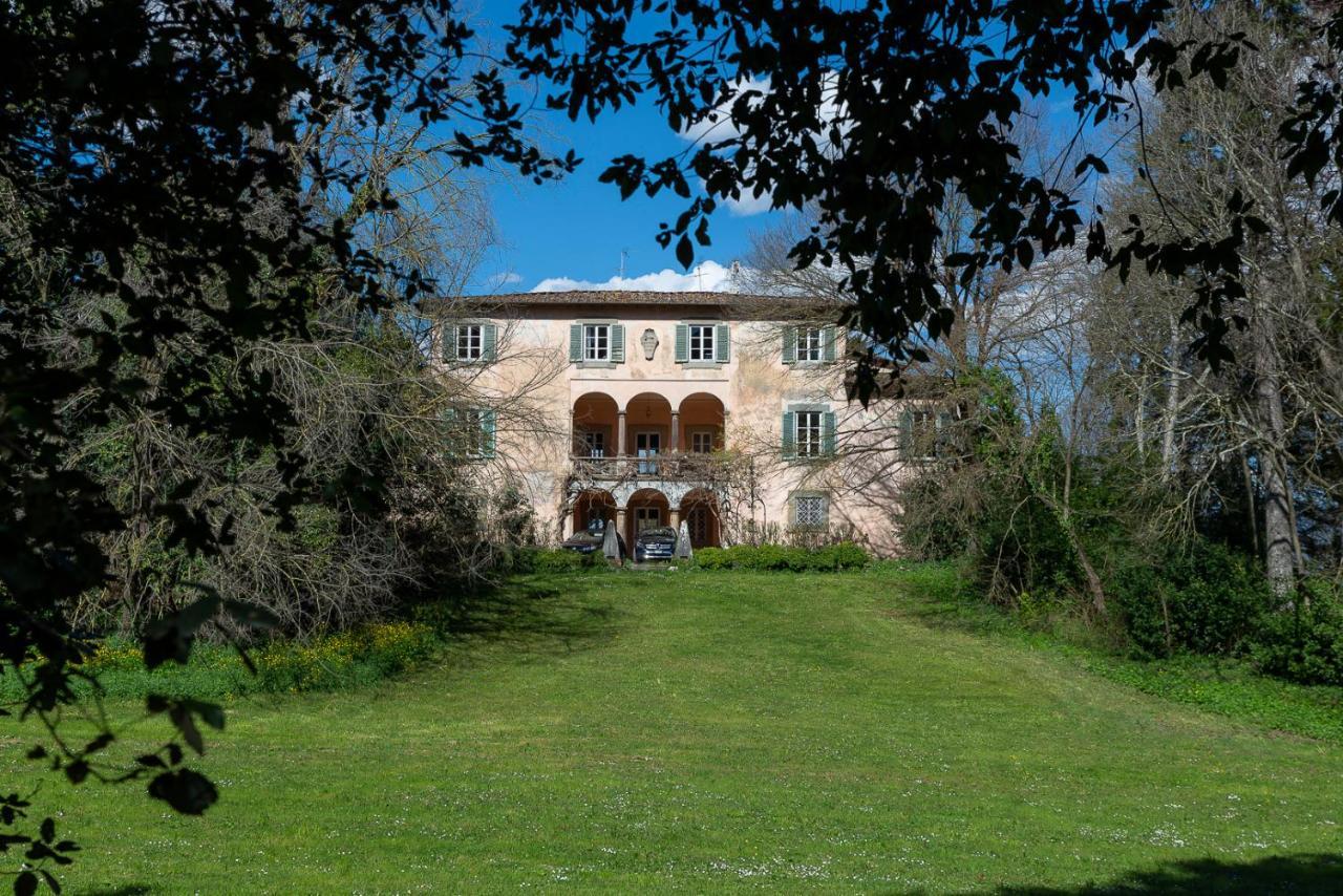 New! La Stanza In Villa Лука Екстериор снимка